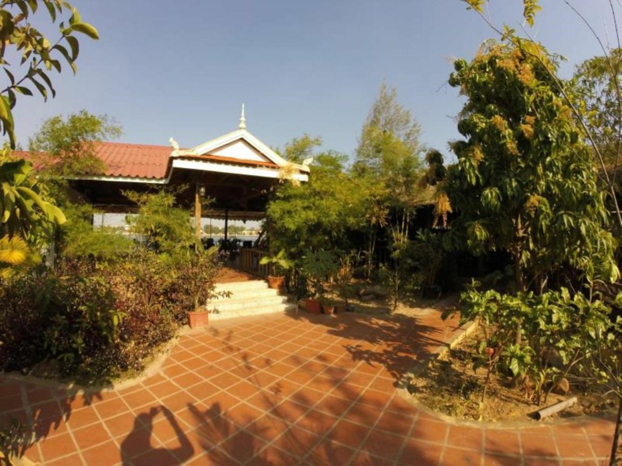 The River Lodge Kampot Exterior foto